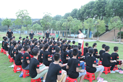 孩子在南昌軍事夏令營能學(xué)到什么？