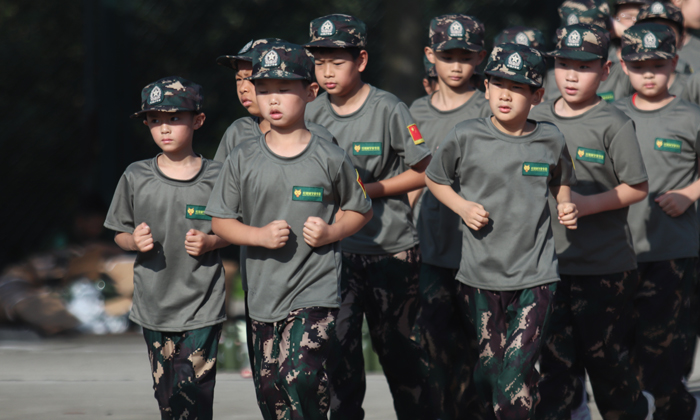 南京軍事夏令營(yíng)多少錢
