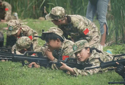 南京暑期軍訓(xùn)夏令營費用是多少