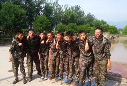 參加南京青少年軍事夏令營有什么收獲