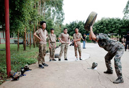 南寧軍訓(xùn)夏令營(yíng)的服務(wù)保障有哪些