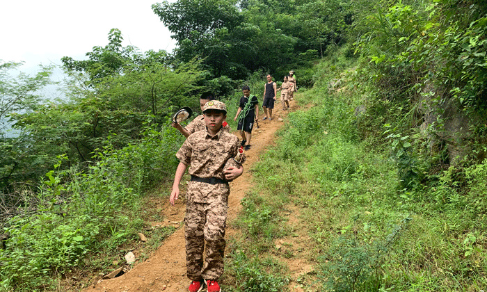 南寧軍訓(xùn)夏令營(yíng)口碑推薦