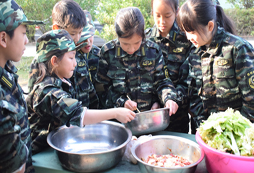 暑假為什么讓孩子參加南寧軍事夏令營？
