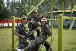 孩子在南寧軍事夏令營學到了什么？