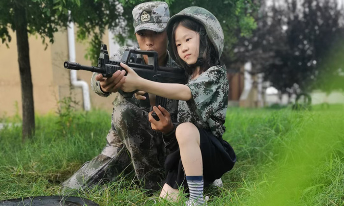 南陽(yáng)周邊青少年軍事夏令營(yíng)在哪里