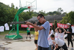 畢節(jié)研學(xué)旅游夏令營帶你體驗(yàn)名校研學(xué)之旅