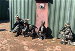 為什么讓孩子體驗(yàn)寧國(guó)小學(xué)生夏令營(yíng)軍旅生活