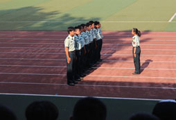 驗(yàn)兵