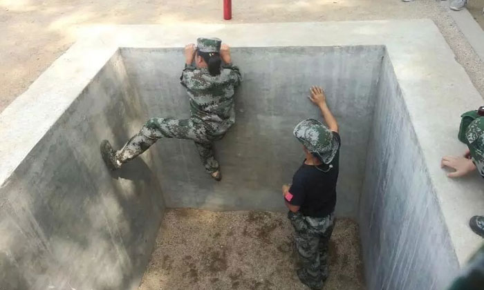 向上爬