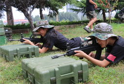 青少年參加軍事訓(xùn)練營(yíng)得到了哪些收獲和成長(zhǎng)