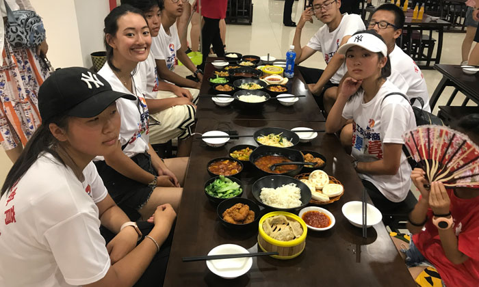 貴陽(yáng)暑假又好又便宜的軍事夏令營(yíng)七天