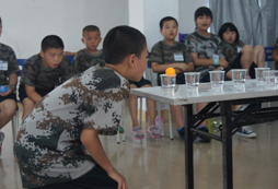參加貴陽(yáng)軍事特訓(xùn)夏令營(yíng)感受不一樣的教學(xué)