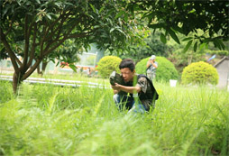 和同學們到廣州素質(zhì)拓展夏令營一起去叢林探秘吧