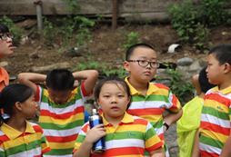 奧德曼小鬼當家給予孩子的是精神上的補充