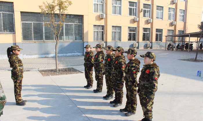 暑期小精英軍事讓你體驗軍旅生活