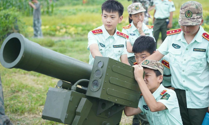 上海西點(diǎn)軍事夏令營(yíng)