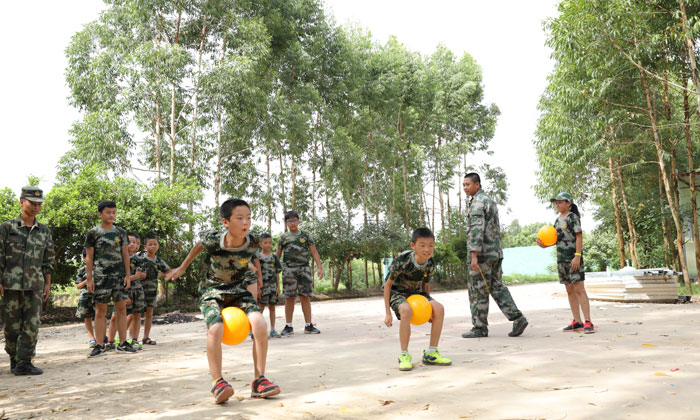 廣西黃埔軍事夏令營(yíng)