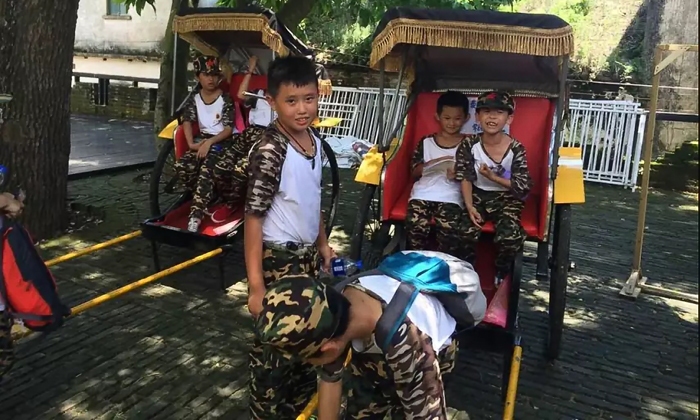 小小特工夏令營帶孩子進行城市生存挑戰(zhàn)