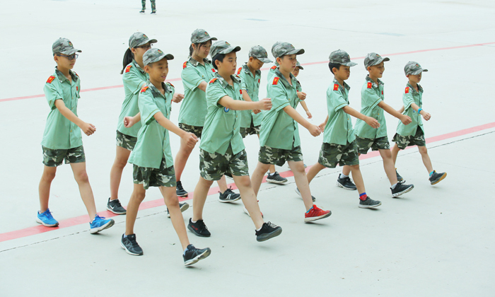 少年軍旅夏令營(yíng)需要準(zhǔn)備哪些