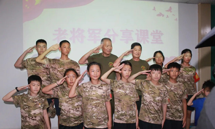 上海西點(diǎn)軍事夏令營