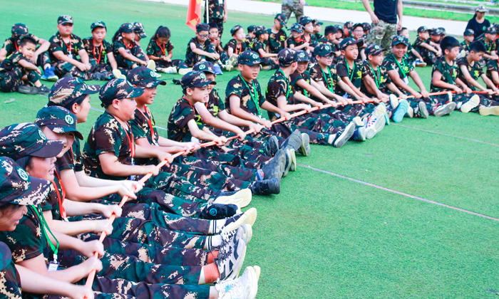 鐵血獵人軍事夏令營(yíng)