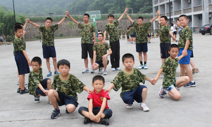 聚冠教育軍事夏令營課程特色