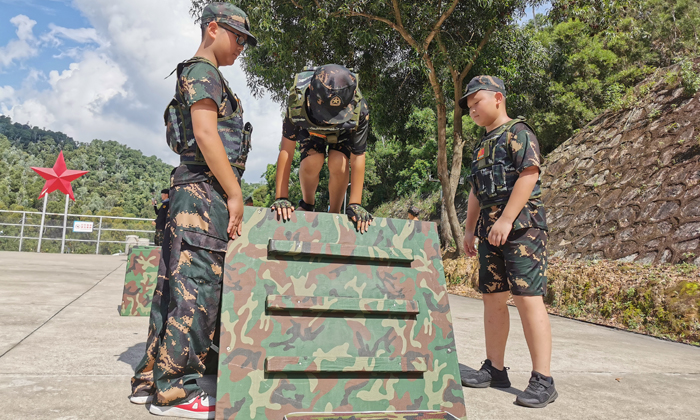 維和童軍軍事夏令營(yíng)
