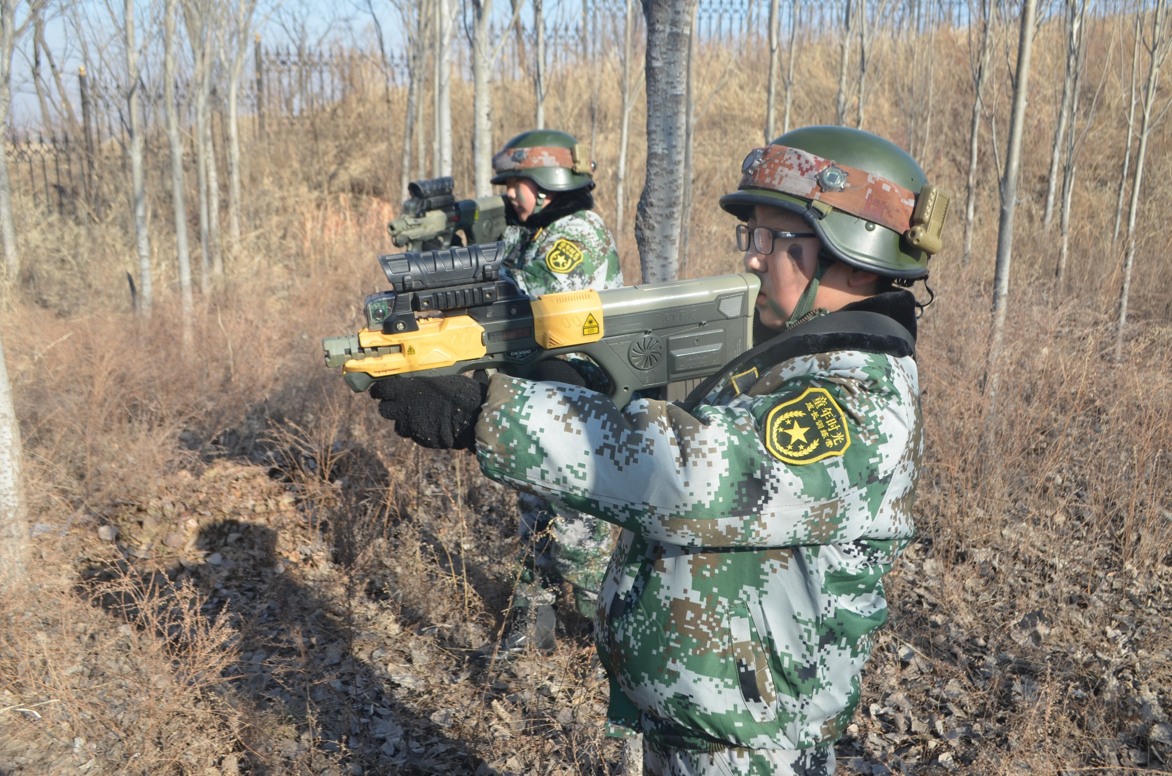 童年時光軍事夏令營.jpg