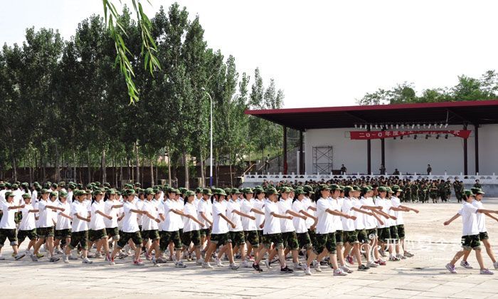中國少年軍旅夏令營