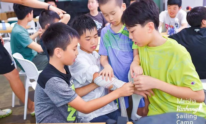 萬航帆船夏令營安全保障