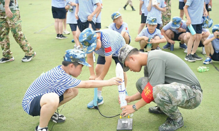 上海西點軍事夏令營