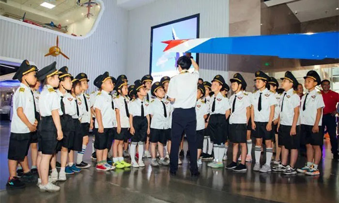 廣西黃埔軍事夏令營(yíng)孩子去的好處