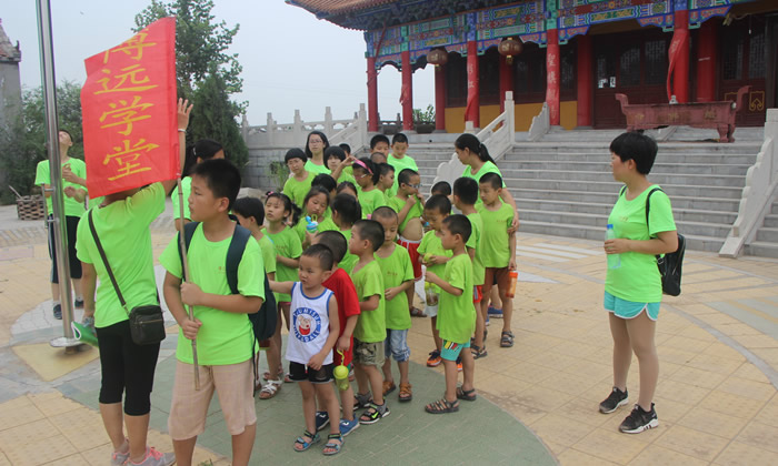 這個夏天讓孩子感受經(jīng)典的魅力