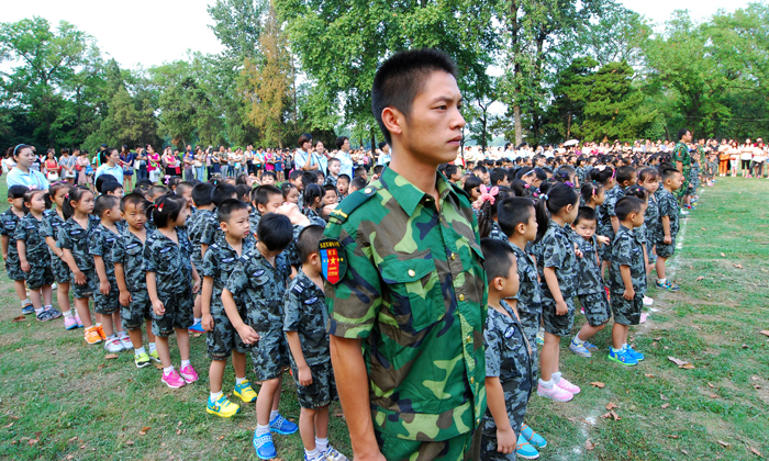 南京弘星軍事夏令營的師資優(yōu)勢.jpg