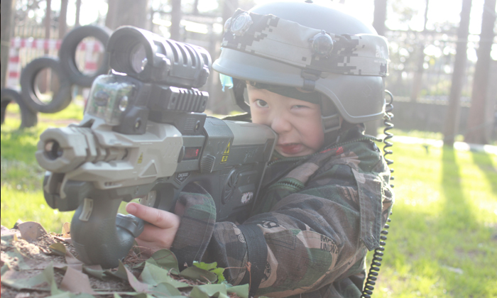 上海西點軍事夏令營培養(yǎng)豁達之氣