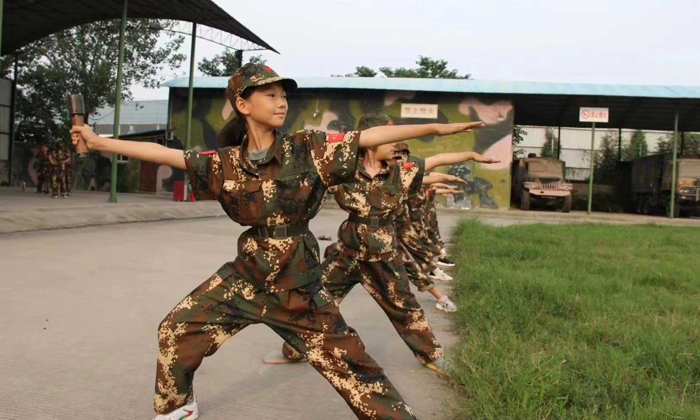 河南軍事夏令營
