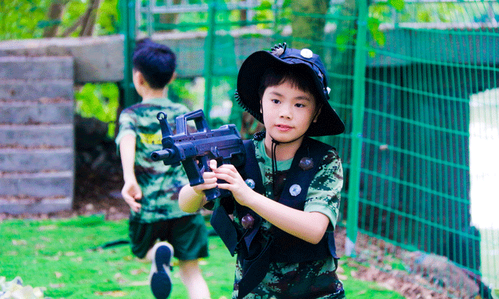 super軍事夏令營的課程特色有哪些？.gif
