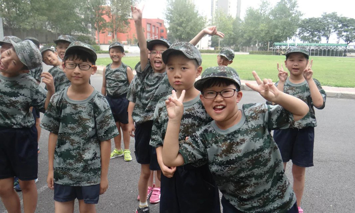 河南軍事夏令營(yíng)