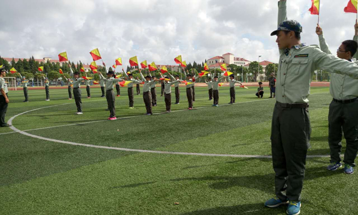 上海西點(diǎn)軍訓(xùn)基地_.jpg