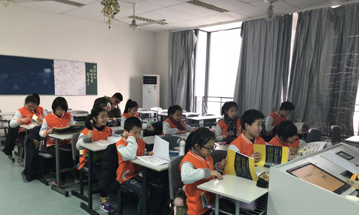 國(guó)際游學(xué)帶你走出英語(yǔ)口語(yǔ)交流第一步