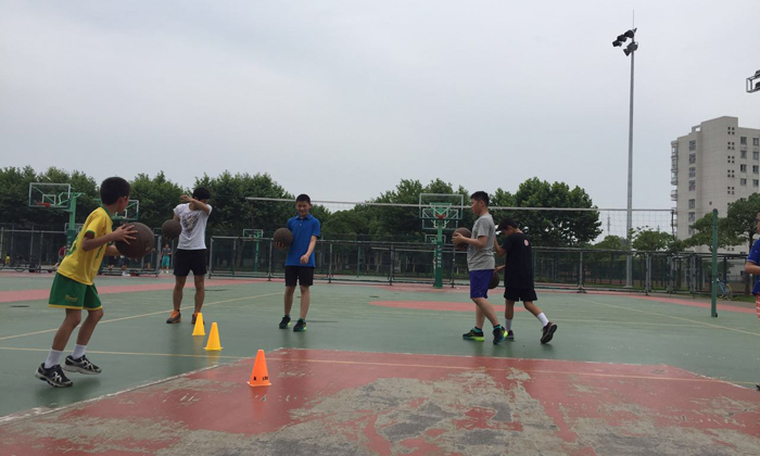 籃球基礎(chǔ)技能鍛煉