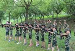 青島軍事夏令營基地在哪？