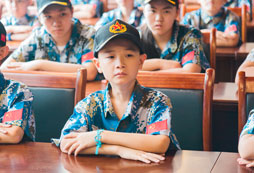 暑假青島軍訓(xùn)夏令營費用是多少？