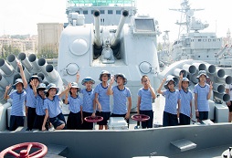 青島海軍夏令營培養(yǎng)孩子良好的行為習慣