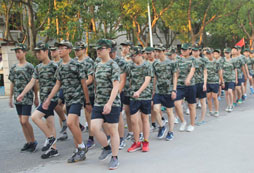 2024參加秦嶺軍事夏令營(yíng)對(duì)孩子有哪些好處呢？