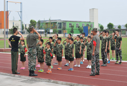 孩子參加短期的齊齊哈爾軍事夏令營(yíng)有什么收獲？