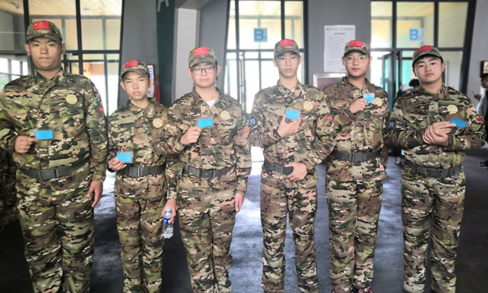 廣東少年軍事夏令營