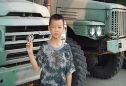 參加泉州小學(xué)生軍事夏令營(yíng)讓孩子受益匪淺