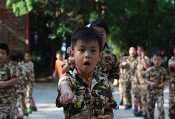泉州軍事夏令營(yíng)適合多大的孩子參加？