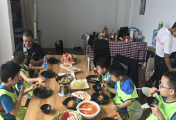 群英馬術(shù)夏令營聚餐